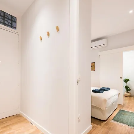 New Design Apartment Barrio De Las Letras Madrid Exterior foto